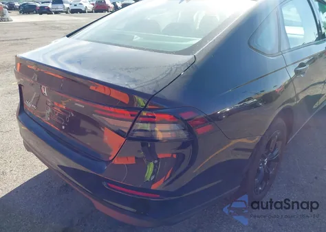 2025 Honda Accord Se z USA, uszkodzony, nr VIN 1HGCY1F45SA062773